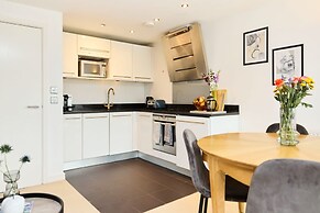 The River Thames Hideout - Modern 1bdr Flat