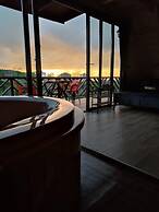 Ayderan Suit Bungalov