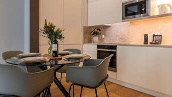 Ando Living - São Nicolau Townhouse