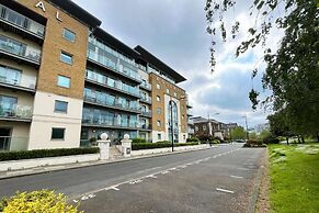 The River Thames Hideout - Modern 1bdr Flat