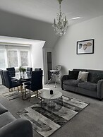 Inviting 2-bed Apartment in Poole