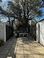 Inviting 2-bed Apartment in Poole