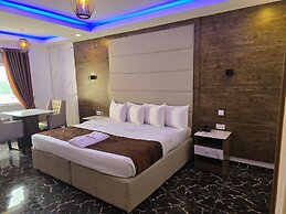 Presken Kuramo waters