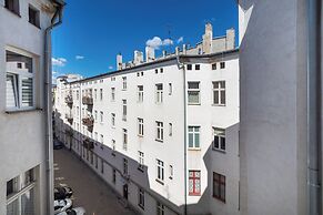Apartment With Sauna by Renters