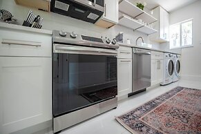 Bnb Hyperion - Modern 1B Haven in Fort Lauderdale