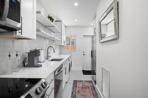 Bnb Hyperion - Modern 1B Haven in Fort Lauderdale