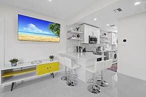 Bnb Hyperion - Modern 1B Haven in Fort Lauderdale
