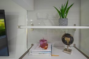 Bnb Hyperion - Modern 1B Haven in Fort Lauderdale