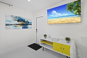 Bnb Hyperion - Modern 1B Haven in Fort Lauderdale