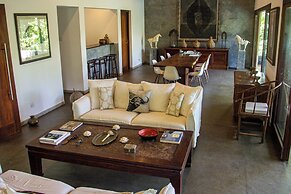 Cobalt Villa by The Serendipity Collection