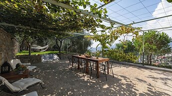 Italianway - Luxury Apartment in Modern Villa Unit 2