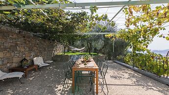 Italianway - Luxury Apartment in Modern Villa Unit 2