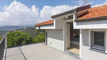 Italianway - Luxury Apartment in Modern Villa Unit 2