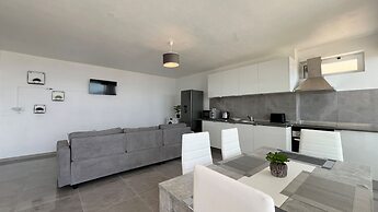 Little heaven Calheta Apartment