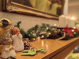 Room in Guest Room - 2 Room Apartment With its own Kitchen and Bathroo