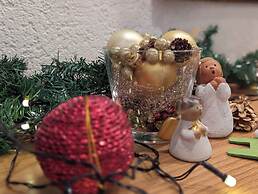 Room in Guest Room - 2 Room Apartment With its own Kitchen and Bathroo