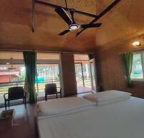 Cosmic Connect Trails Kabini