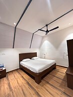 Cosmic Connect Trails Kabini