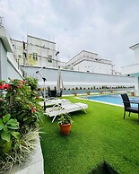 The One Hotel