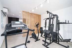 Luxury Villa Entrata-Five Bedroom Villa