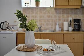 Eva Studios & Apartments