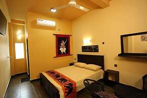 Edwin's Airport Garden.