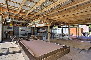 Golf Getaway w/ Pool Access in Myrtle Beach!