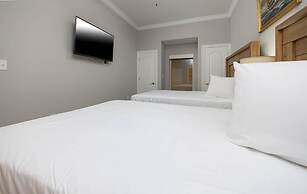 Phoenix Gulf Towers 806 2 Bedroom Condo