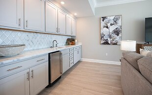 Phoenix Gulf Towers 806 2 Bedroom Condo