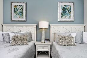 Be Our Guest At 1600cpc 4 Bedroom Townhouse by RedAwning