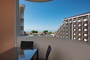 Aparthotel Holiday