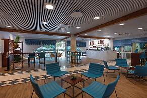 Aparthotel Holiday