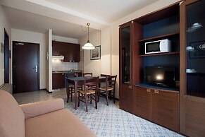 Aparthotel Holiday