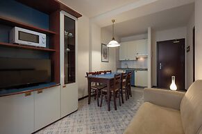 Aparthotel Holiday