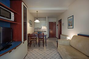 Aparthotel Holiday