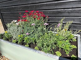 Remarkable 2-bed Barn in Downham Market