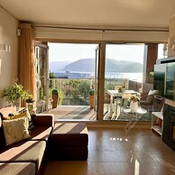 Tr ia Amazing Seaview Apartment