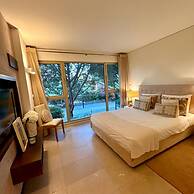 Tr ia Amazing Seaview Apartment