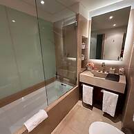 Tr ia Amazing Seaview Apartment