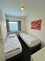 6 Pers Modern Harbor House With Fenced Garden With the Lake View