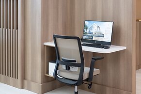 Element Melbourne Oceanfront