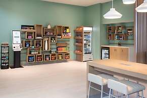 Element Melbourne Oceanfront