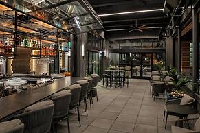 AC Hotel St. Louis Clayton