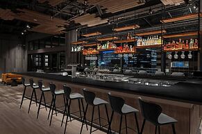 AC Hotel St. Louis Clayton