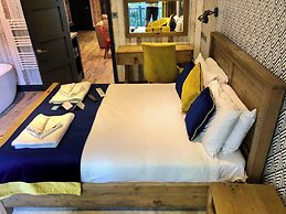 Pet Friendly Lodge - Sleeps6 - Long Stay Discount