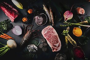 THE OSAKA STATION HOTEL, Autograph Collection