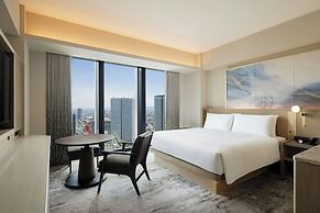 THE OSAKA STATION HOTEL, Autograph Collection