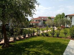 RESIDENCE FIORE ROSSO