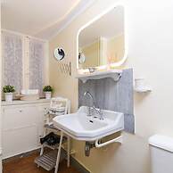 Classy Apartment in the Heart of Athens