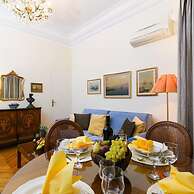Classy Apartment in the Heart of Athens